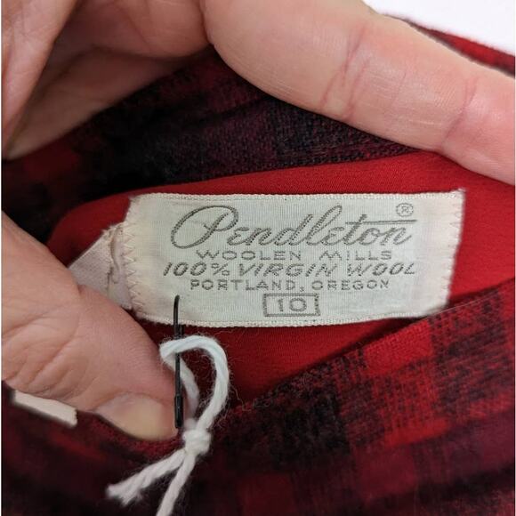 Vintage Pendleton Wool Red Plaid Pencil Skirt - Picture 4 of 4